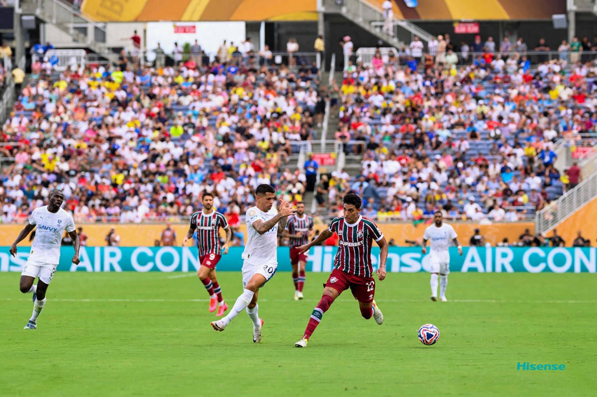 惊天逆袭！球队在亚冠比赛中力挫对手，全场震撼