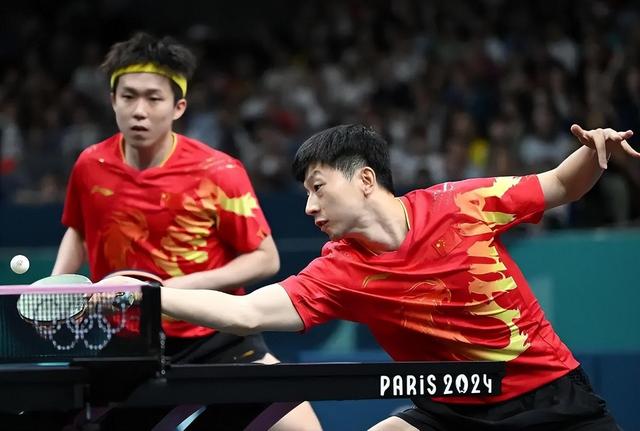 中国队碾压韩国队，马龙高光表现的简单介绍