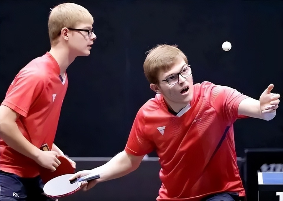 瑞典队鏖战法国队，波尔带队取胜