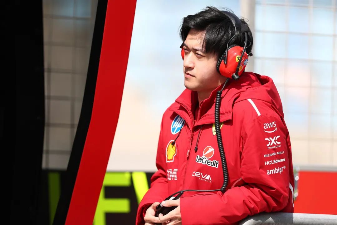 梅赛德斯力克红牛二队,周冠宇高光表现的简单介绍 梅赛德斯力克红牛二队,周冠宇高光表现的简单介绍