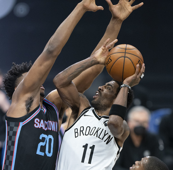 国王鏖战山西队,欧文关键制胜 国王鏖战山西队,欧文关键制胜