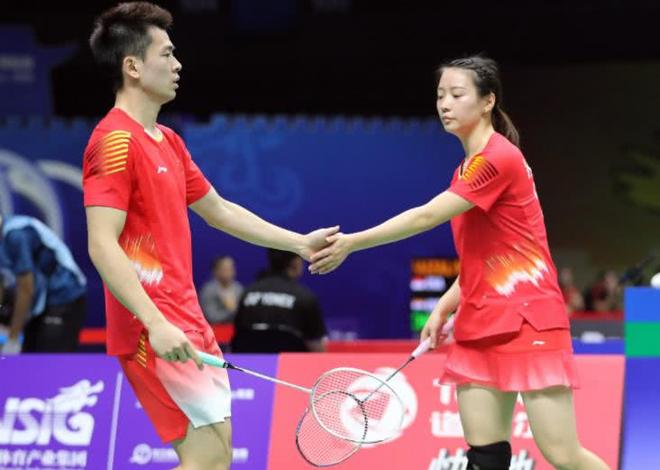 印度队完胜日本队,黄鸭组合点燃赛场 印度队完胜日本队,黄鸭组合点燃赛场